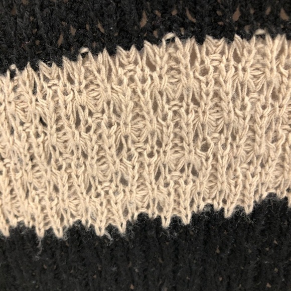 14th & union women's large striped knit Sweater L - Picture 4 of 9